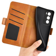 Oppo Reno12 Hoesje - MobyDefend Luxe Wallet Book Case (Sluiting Zijkant) - Lichtbruin