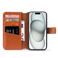 iPhone 15 Hoesje - Luxe MobyDefend Wallet Bookcase - Lichtbruin