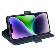 iPhone 15 Hoesje - MobyDefend Luxe Wallet Book Case (Sluiting Zijkant) - Blauw