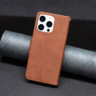 iPhone 15 Pro Hoesje - MobyDefend Wallet Book Case Met Koord - Bruin