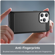 iPhone 15 Pro Max Hoesje - MobyDefend TPU Backcover - Geborstelde Metaal &amp; Carbon-Look - Zwart