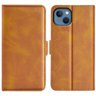 iPhone 14 Hoesje - MobyDefend Luxe Wallet Book Case (Sluiting Zijkant) - Lichtbruin