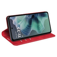 Motorola Moto G35 Hoesje - MobyDefend Luxe Wallet Bookcase (Magnetische Sluiting) - Rood