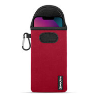 Hoesje voor iPhone 13 / iPhone 13 Pro - MobyDefend Neopreen Pouch Met Karabijnhaak - Insteekhoesje - Riemlus Hoesje - Rood