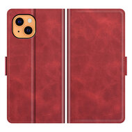 iPhone 13 Hoesje - MobyDefend Luxe Wallet Book Case (Sluiting Zijkant) - Rood