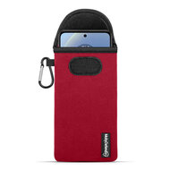 Hoesje voor Motorola Moto G54 - MobyDefend Neopreen Pouch Met Karabijnhaak - Insteekhoesje - Riemlus Hoesje - Rood