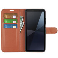 Sony Xperia 10 VI Hoesje - MobyDefend Kunstleren Wallet Book Case (Sluiting Voorkant) - Bruin