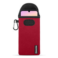 Hoesje voor Samsung Galaxy A25 - MobyDefend Neopreen Pouch Met Karabijnhaak - Insteekhoesje - Riemlus Hoesje - Rood