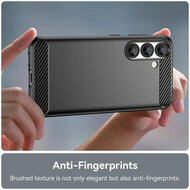 Samsung Galaxy S25 Hoesje - MobyDefend TPU Backcover - Geborstelde Metaal &amp; Carbon-Look - Zwart
