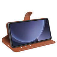 Samsung Galaxy S25 Plus (S25+) Hoesje - MobyDefend Kunstleren Wallet Book Case (Sluiting Voorkant) - Bruin