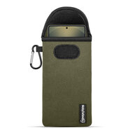 Hoesje voor Samsung Galaxy S25 Ultra - MobyDefend Neopreen Pouch Met Karabijnhaak - Insteekhoesje - Riemlus Hoesje - Groen