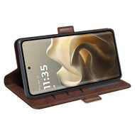 Motorola Edge 60 Pro Hoesje - MobyDefend Luxe Wallet Book Case (Sluiting Zijkant) - Bruin
