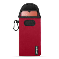 Hoesje voor Motorola Moto G06 / Motorola Moto G06 Power - MobyDefend Neopreen Pouch Met Karabijnhaak - Insteekhoesje - Riemlus Hoesje - Rood
