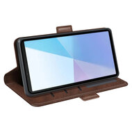 Sony Xperia 10 VII Hoesje - MobyDefend Luxe Wallet Book Case (Sluiting Zijkant) - Bruin