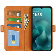Motorola Moto G06 / Motorola Moto G06 Power Hoesje - MobyDefend Luxe Wallet Book Case (Sluiting Zijkant) - Lichtbruin