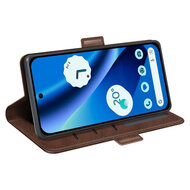 Google Pixel 10a Hoesje - MobyDefend Luxe Wallet Book Case (Sluiting Zijkant) - Bruin