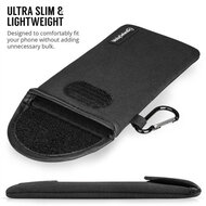 Hoesje voor Motorola Moto G67 / G77 / G87 - MobyDefend Neopreen Pouch Met Karabijnhaak - Insteekhoesje - Riemlus Hoesje - Zwart