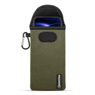 Hoesje voor Xiaomi 17 Ultra - MobyDefend Neopreen Pouch Met Karabijnhaak - Insteekhoesje - Riemlus Hoesje - Groen