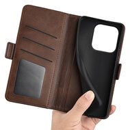 Xiaomi 17 Hoesje - MobyDefend Luxe Wallet Book Case (Sluiting Zijkant) - Bruin