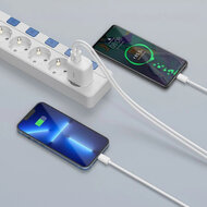 Tech-Protect Wall charger - Oplader met 1 USB-A en 1 USB-C poort -20W - Quick Charge 3.0 - Wit