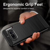 Nothing Phone (4a) Hoesje - MobyDefend TPU Backcover - Geborstelde Metaal &amp; Carbon-Look - Zwart