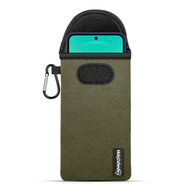 Hoesje voor Samsung Galaxy A27 - MobyDefend Neopreen Pouch Met Karabijnhaak - Insteekhoesje - Riemlus Hoesje - Groen