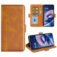 Motorola Moto G37 Power Hoesje - MobyDefend Luxe Wallet Book Case (Sluiting Zijkant) - Lichtbruin
