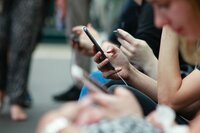 Het verschil tussen budgetsmartphones Oppo A76 en A96