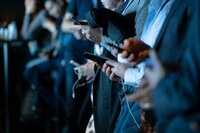 Argumenten voor het toestaan van mobiele telefoons op school