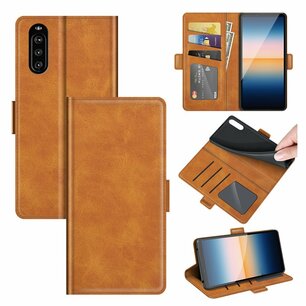 Sony Xperia 10 III hoesje, MobyDefend Luxe Wallet Book Case (Sluiting Zijkant), Lichtbruin