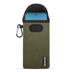 Hoesje voor Oppo Find X8 Pro - MobyDefend Neopreen Pouch Met Karabijnhaak - Insteekhoesje - Riemlus Hoesje - Groen