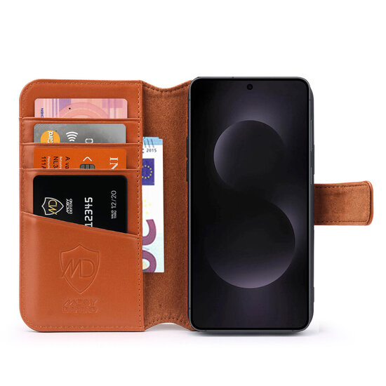 https://www.telefoonhoesje.nl/Files/10/159000/159649/ProductPhotos/Large/2183058162.jpg